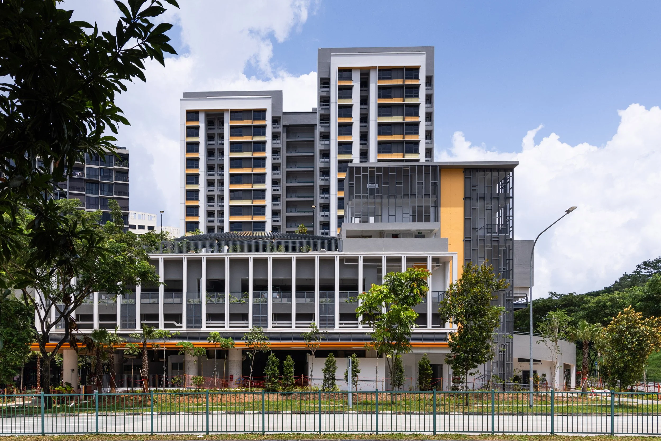 Harmony_Village_Bukit_Batok_AGA_Architects_Finbarr_Fallon_04.jpg