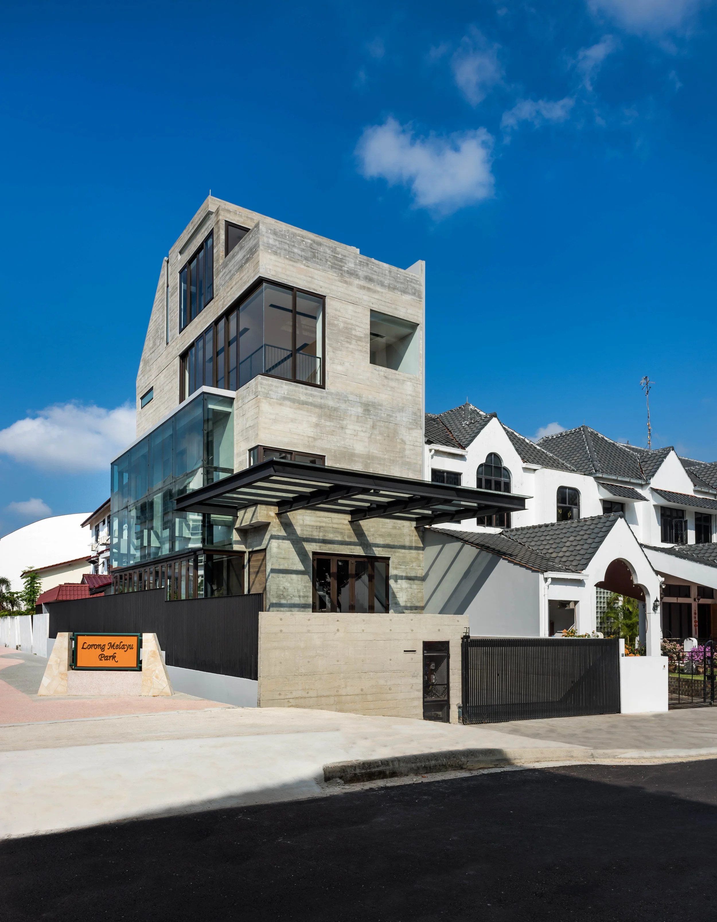 Distinctidentity Pte Ltd portfolio