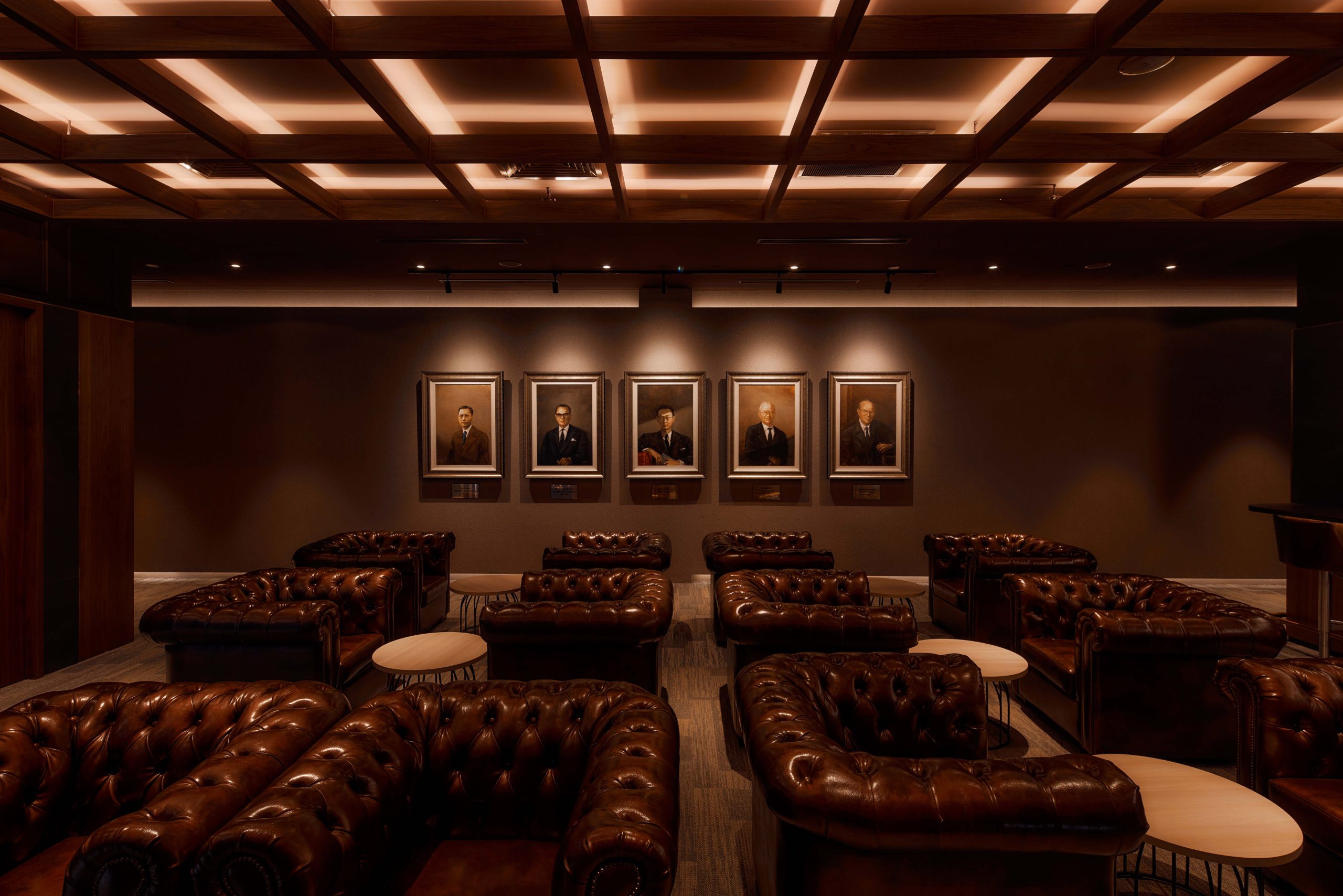 180 Island Club Road - Private Club